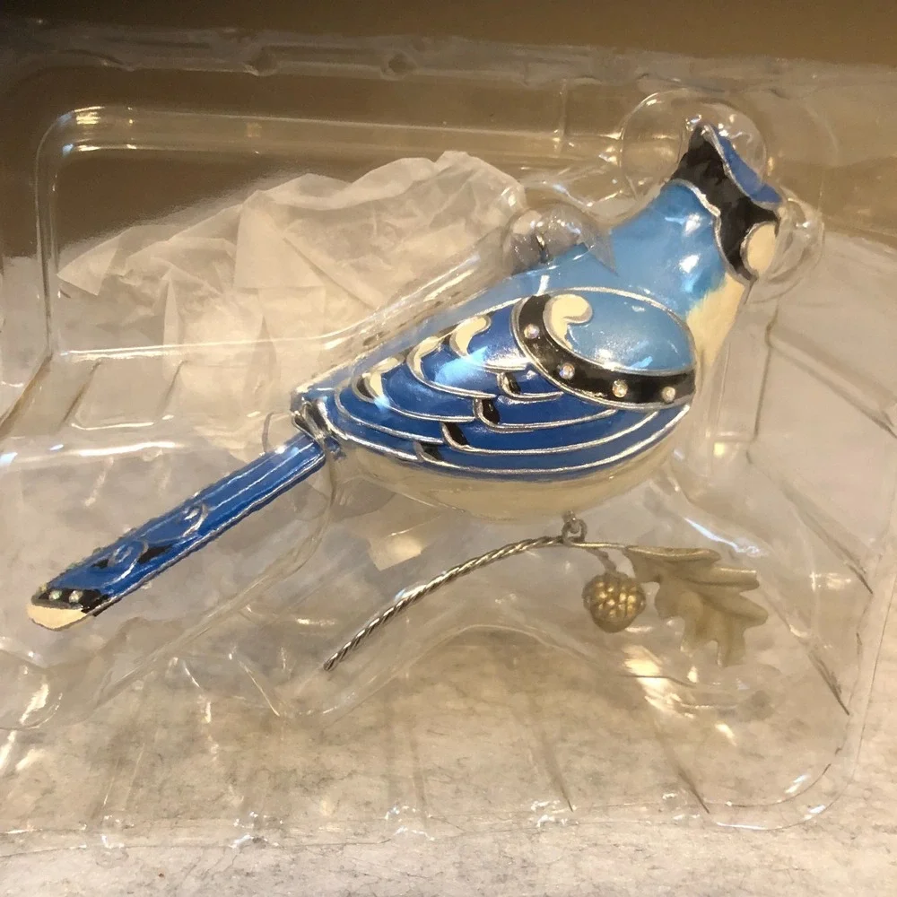 Hallmark Keepsake 2007 Blue Jay The Beauty of Birds Ornament 3rd Series QX7169